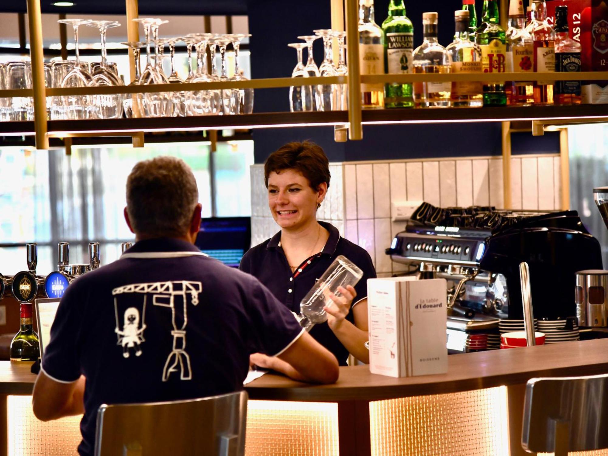 Отель Ibis Styles Nantes Reze Aeroport Экстерьер фото