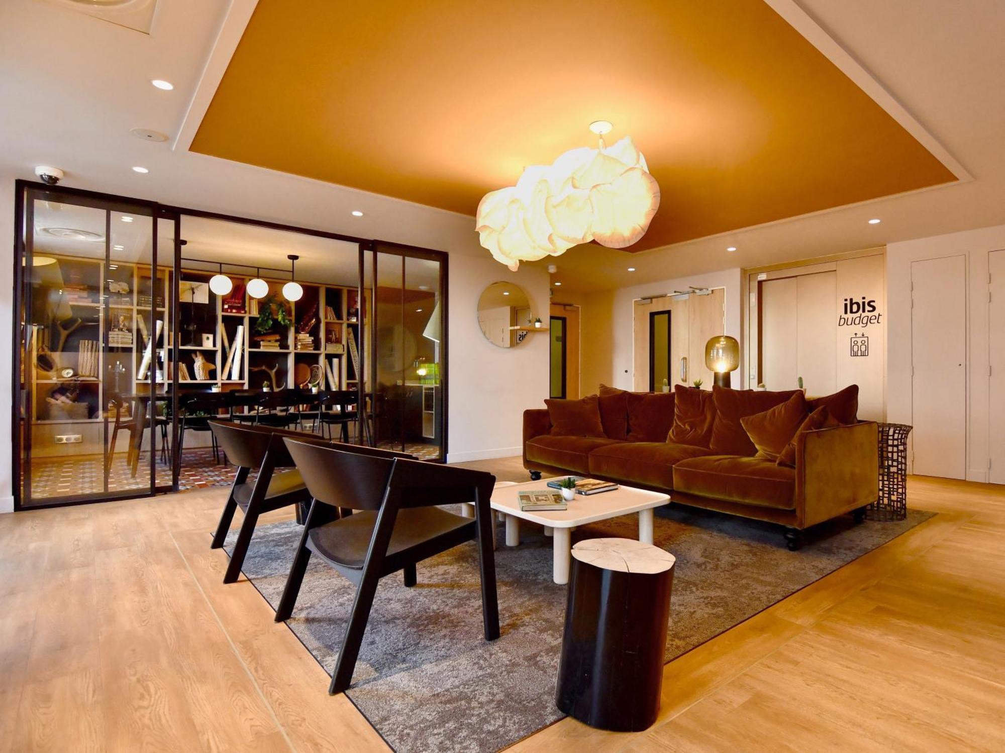 Отель Ibis Styles Nantes Reze Aeroport Экстерьер фото