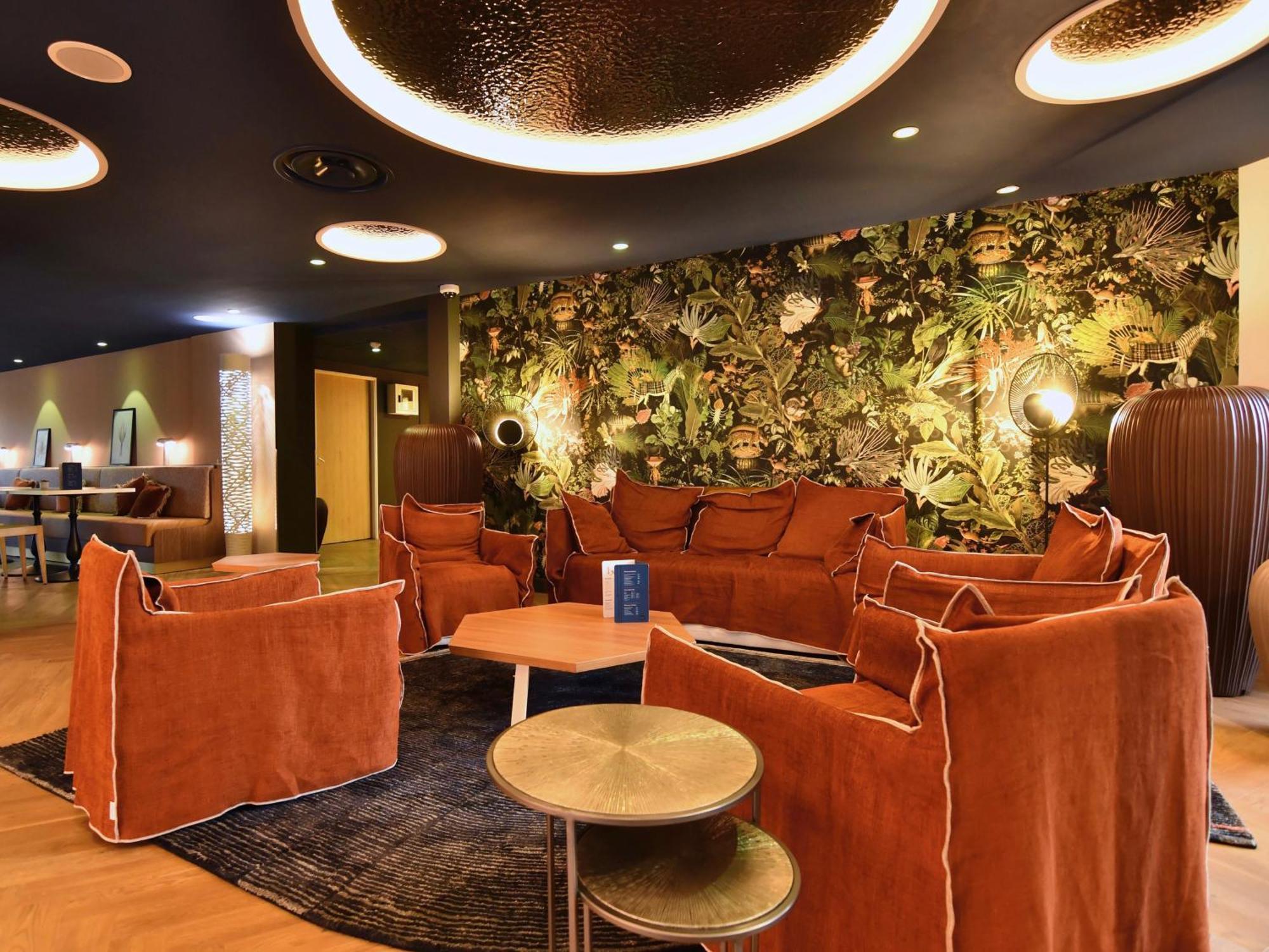 Отель Ibis Styles Nantes Reze Aeroport Экстерьер фото